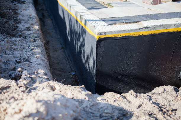 Professional Crawl Space Encapsulation technician working in Deputy, IN